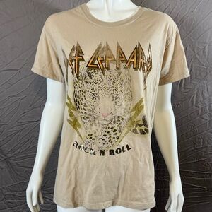 Def Leppard Graphic Tee